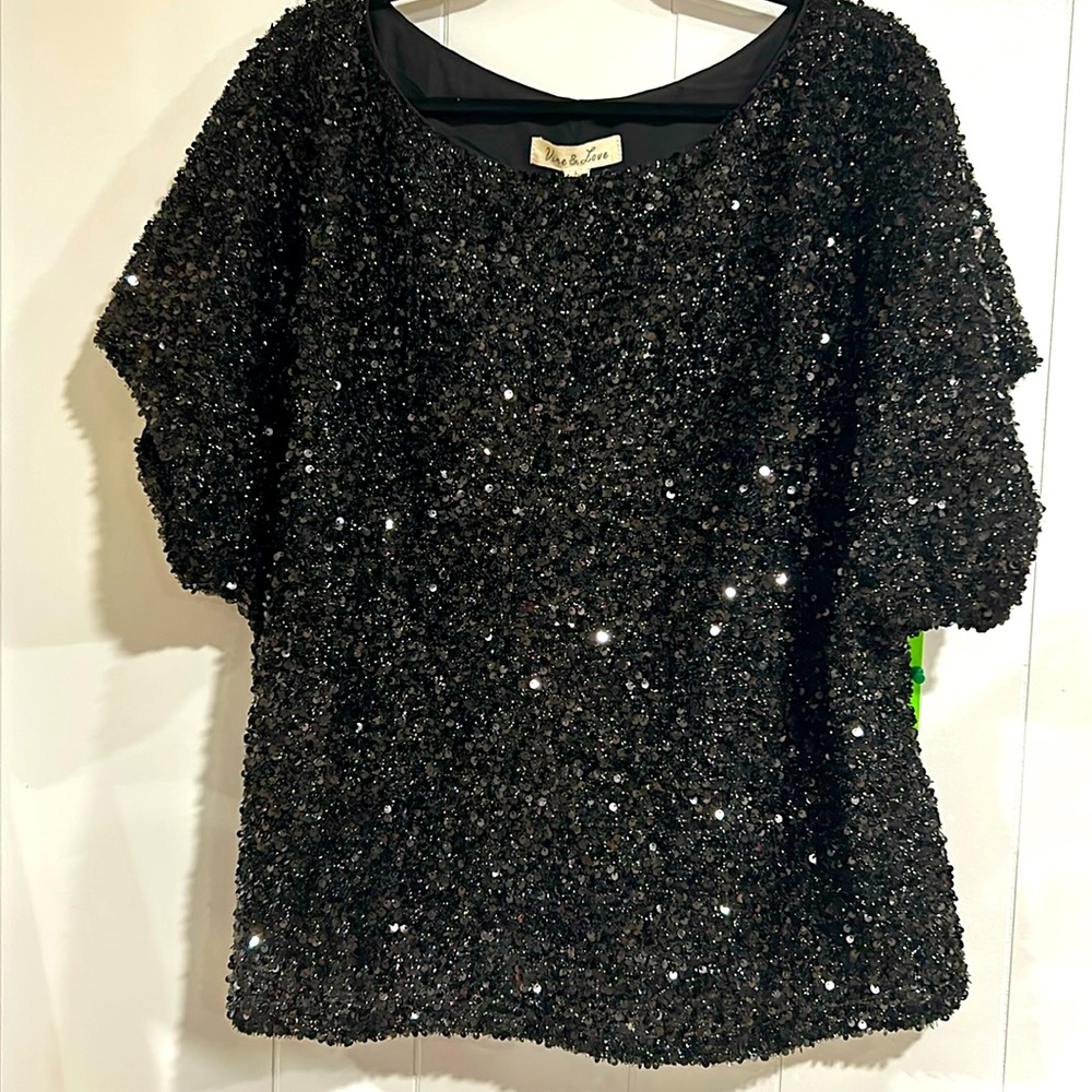 Vine and Love. Size large black sequins top new with tags